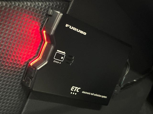 フォレスター ツーリング 禁煙車 アイサイトVer3 レーダークルーズ SDナビ フルセグTV バックカメラ デジタルミラー ハーフレザー メモリーシート シートヒーター パワーバックドア ETC LEDヘッド&フォグ ETC(31枚目)