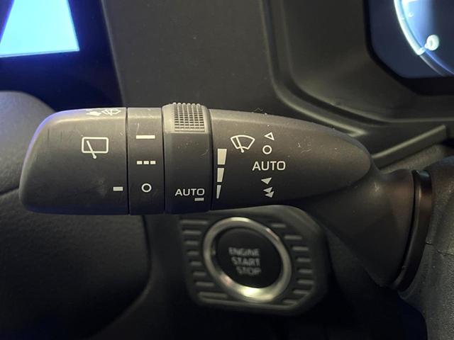 ランドクルーザー２５０ ＶＸ　禁煙　サンルーフ　純正１２型ディスプレイ　全周囲カメラ　ブラインドスポットモニター　レーダークルーズ　デジタルミラー　電動リアゲート　黒革　パワーシート　シートベンチレーション　丸目ＬＥＤ　ＥＴＣ（42枚目）