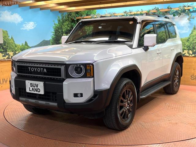 ランドクルーザー２５０ ＶＸ　禁煙　サンルーフ　純正１２型ディスプレイ　全周囲カメラ　ブラインドスポットモニター　レーダークルーズ　デジタルミラー　電動リアゲート　黒革　パワーシート　シートベンチレーション　丸目ＬＥＤ　ＥＴＣ（59枚目）