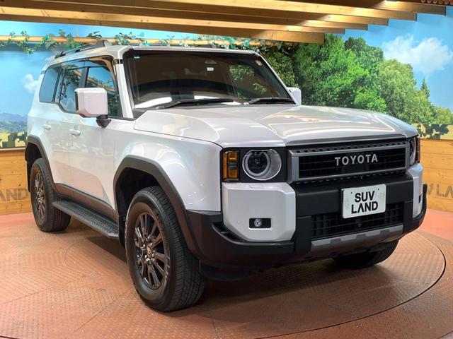 ランドクルーザー２５０ ＶＸ　禁煙　サンルーフ　純正１２型ディスプレイ　全周囲カメラ　ブラインドスポットモニター　レーダークルーズ　デジタルミラー　電動リアゲート　黒革　パワーシート　シートベンチレーション　丸目ＬＥＤ　ＥＴＣ（60枚目）