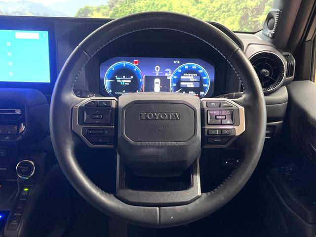 ランドクルーザー２５０ ＶＸ　禁煙　サンルーフ　純正１２型ディスプレイ　全周囲カメラ　ブラインドスポットモニター　レーダークルーズ　デジタルミラー　電動リアゲート　黒革　パワーシート　シートベンチレーション　丸目ＬＥＤ　ＥＴＣ（69枚目）