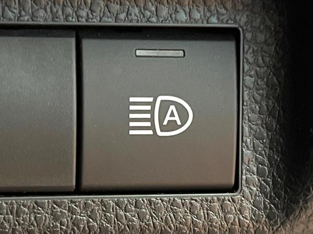 ＲＡＶ４ アドベンチャー　禁煙　純正１０型ナビフルセグＴＶ　バックカメラ　ブラインドスポットモニター　レーダークルーズ　ＬＥＤヘッド　オートハイビーム　メモリーシート　シートベンチレーション　純正１９インチアルミ　ＥＴＣ（7枚目）