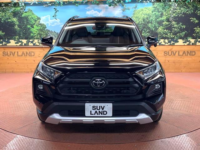 ＲＡＶ４ アドベンチャー　禁煙　純正１０型ナビフルセグＴＶ　バックカメラ　ブラインドスポットモニター　レーダークルーズ　ＬＥＤヘッド　オートハイビーム　メモリーシート　シートベンチレーション　純正１９インチアルミ　ＥＴＣ（15枚目）
