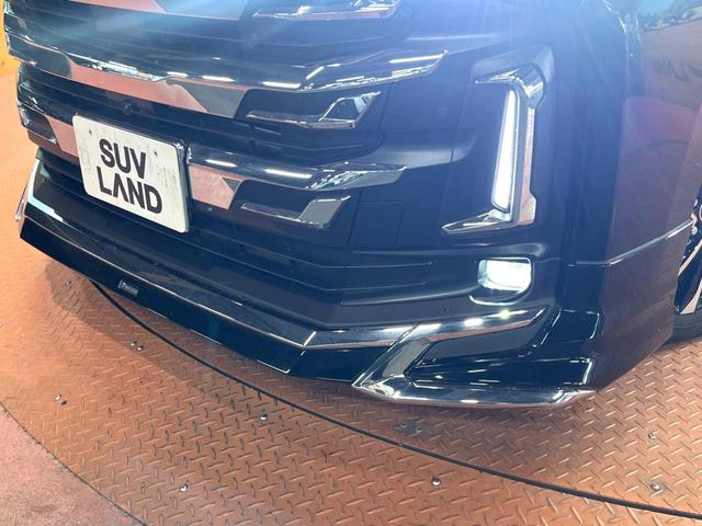 ノア ハイブリッドＳ－Ｚ　禁煙　モデリスタエアロ　快適利便パック　フリップダウン　純正１０型ナビ　全周囲カメラ　ブラインドスポットモニター　レーダークルーズ　デジタルミラー　電動リアゲート　両側電動ドア　三眼ＬＥＤヘッド（3枚目）