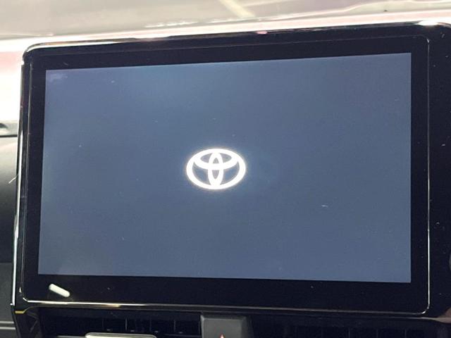 ノア ハイブリッドＳ－Ｚ　禁煙　モデリスタエアロ　快適利便パック　フリップダウン　純正１０型ナビ　全周囲カメラ　ブラインドスポットモニター　レーダークルーズ　デジタルミラー　電動リアゲート　両側電動ドア　三眼ＬＥＤヘッド（5枚目）