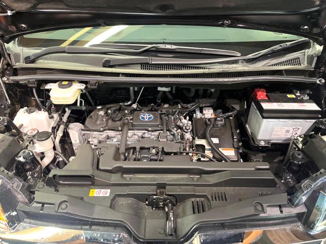 ノア ハイブリッドＳ－Ｚ　禁煙　モデリスタエアロ　快適利便パック　フリップダウン　純正１０型ナビ　全周囲カメラ　ブラインドスポットモニター　レーダークルーズ　デジタルミラー　電動リアゲート　両側電動ドア　三眼ＬＥＤヘッド（19枚目）