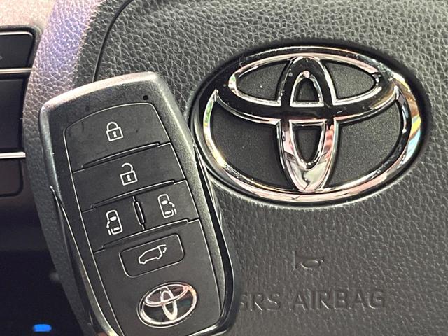 ノア ハイブリッドＳ－Ｚ　禁煙　モデリスタエアロ　快適利便パック　フリップダウン　純正１０型ナビ　全周囲カメラ　ブラインドスポットモニター　レーダークルーズ　デジタルミラー　電動リアゲート　両側電動ドア　三眼ＬＥＤヘッド（39枚目）