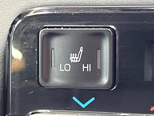 ノア ハイブリッドＳ－Ｚ　禁煙　モデリスタエアロ　快適利便パック　フリップダウン　純正１０型ナビ　全周囲カメラ　ブラインドスポットモニター　レーダークルーズ　デジタルミラー　電動リアゲート　両側電動ドア　三眼ＬＥＤヘッド（47枚目）