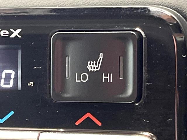 ノア ハイブリッドＳ－Ｚ　禁煙　モデリスタエアロ　快適利便パック　フリップダウン　純正１０型ナビ　全周囲カメラ　ブラインドスポットモニター　レーダークルーズ　デジタルミラー　電動リアゲート　両側電動ドア　三眼ＬＥＤヘッド（48枚目）