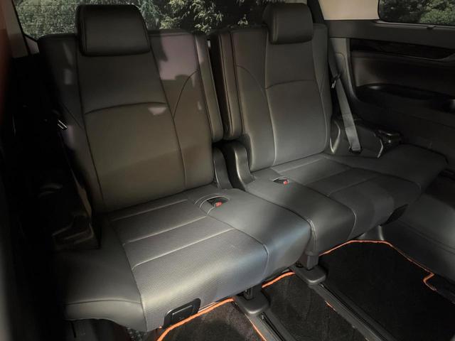 アルファード ２．５Ｓ　Ｃパッケージ　禁煙　フリップダウン　純正９型ナビフルセグＴＶ　ＤＶＤ再生　バックカメラ　ブラインドスポットモニター　レーダークルーズ　デジタルミラー　メモリーシート　シートベンチレーション　三眼ＬＥＤヘッド　ＥＴＣ（13枚目）