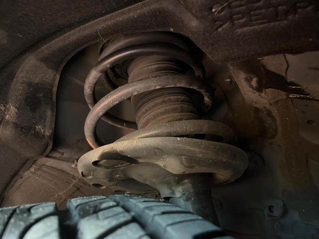 アルファード ２．５Ｓ　Ｃパッケージ　禁煙　フリップダウン　純正９型ナビフルセグＴＶ　ＤＶＤ再生　バックカメラ　ブラインドスポットモニター　レーダークルーズ　デジタルミラー　メモリーシート　シートベンチレーション　三眼ＬＥＤヘッド　ＥＴＣ（22枚目）