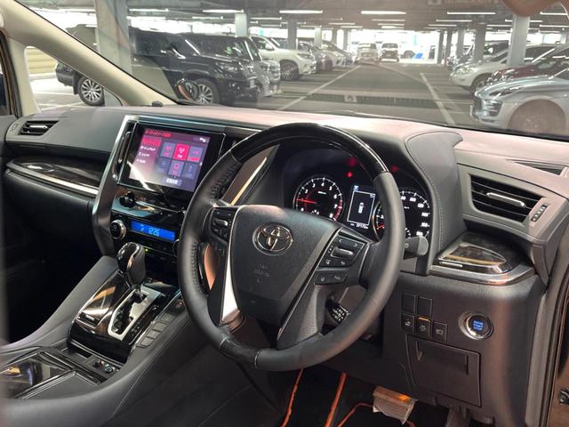 アルファード ２．５Ｓ　Ｃパッケージ　禁煙　フリップダウン　純正９型ナビフルセグＴＶ　ＤＶＤ再生　バックカメラ　ブラインドスポットモニター　レーダークルーズ　デジタルミラー　メモリーシート　シートベンチレーション　三眼ＬＥＤヘッド　ＥＴＣ（23枚目）