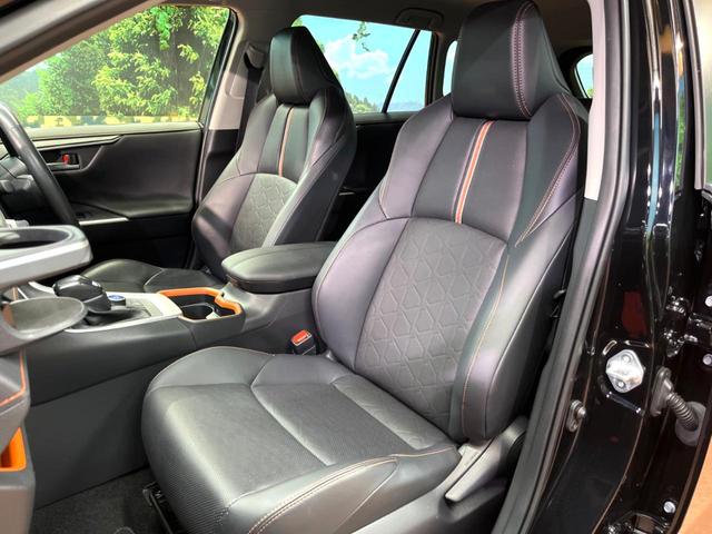 ＲＡＶ４ アドベンチャー　禁煙　純正９型ナビ　バックカメラ　ブラインドスポットモニター　レーダークルーズ　電動リアゲート　パワーシート　シートベンチレーション　ＬＥＤヘッド　オートハイビーム　純正１９インチアルミ　ＥＴＣ（25枚目）