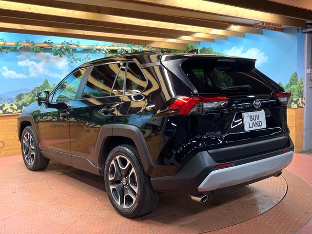 ＲＡＶ４ アドベンチャー　禁煙　純正９型ナビ　バックカメラ　ブラインドスポットモニター　レーダークルーズ　電動リアゲート　パワーシート　シートベンチレーション　ＬＥＤヘッド　オートハイビーム　純正１９インチアルミ　ＥＴＣ（57枚目）
