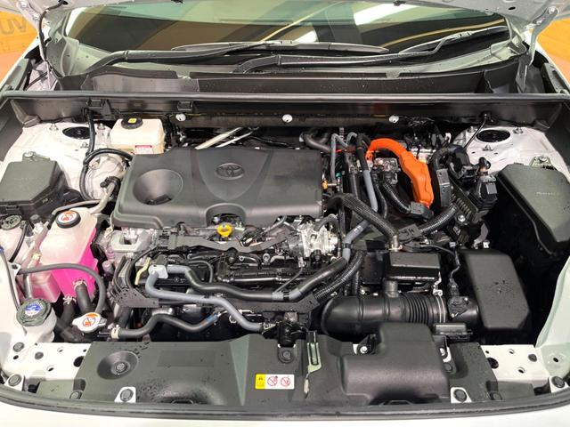 ＲＡＶ４ ハイブリッドＧ　禁煙車　モデリスタエアロ　１０型ディスプレイ　全周囲カメラ　レーダークルーズ　ブラインドスポットモニター　合皮シート　メモリーシート　ベンチレーション　パワーバックドア　ステアリングヒーター　ＥＴＣ（19枚目）