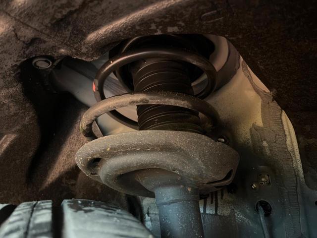 ＲＡＶ４ ハイブリッドＧ　禁煙車　モデリスタエアロ　１０型ディスプレイ　全周囲カメラ　レーダークルーズ　ブラインドスポットモニター　合皮シート　メモリーシート　ベンチレーション　パワーバックドア　ステアリングヒーター　ＥＴＣ（21枚目）