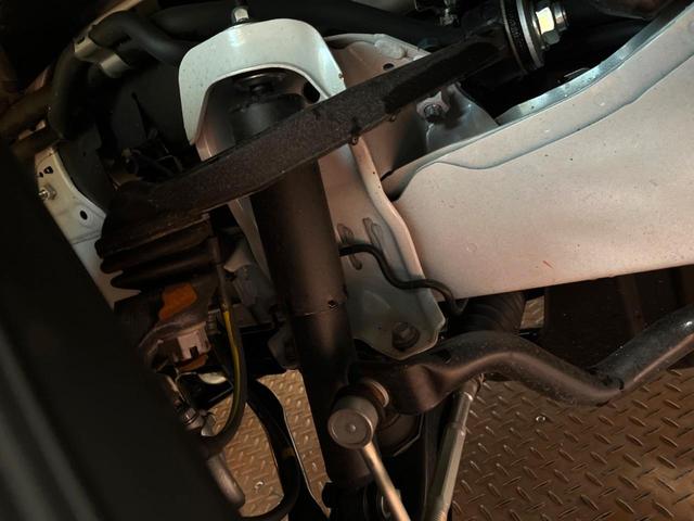 ハイエースバン ロングスーパーGL ターボ 禁煙車 全周囲カメラ SDナビ デジタルミラー 衝突被害軽減機能 クリアランスソナー 車線逸脱警報 横滑り防止装置 スマートキー ETC オートライト オートハイビーム(21枚目)