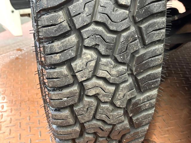 ハイエースバン スーパーＧＬ　ダークプライムＩＩ　ディーゼル　両側電動ドア　純正ナビ　全周囲カメラ　トヨタセーフティセンス　衝突被害軽減システム　禁煙車　ハーフレザーシート　ドラレコ　コーナーセンサー　ＬＥＤヘッド　ＥＴＣ　１５インチアルミ（28枚目）