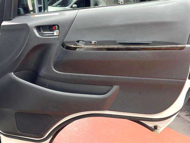 ハイエースバン スーパーＧＬ　ダークプライムＩＩ　ディーゼル　両側電動ドア　純正ナビ　全周囲カメラ　トヨタセーフティセンス　衝突被害軽減システム　禁煙車　ハーフレザーシート　ドラレコ　コーナーセンサー　ＬＥＤヘッド　ＥＴＣ　１５インチアルミ（32枚目）