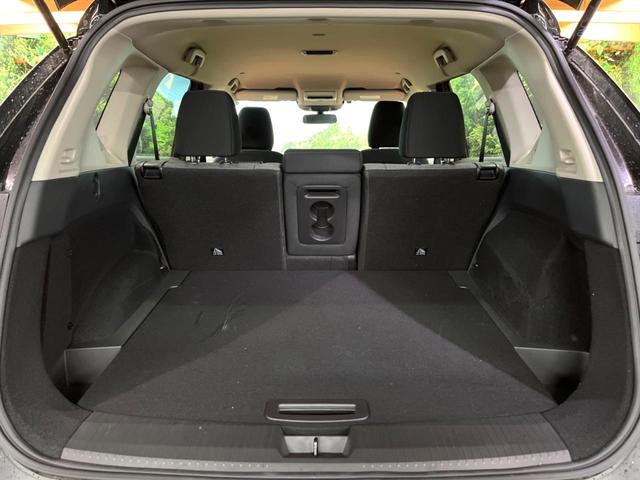 エクストレイル Ｓ　ｅ－４ＯＲＣＥ　ナビゲーション　バックカメラ　クルーズコントロール　シートヒーター　ステアリングヒーター　純正１８インチアルミ　ＬＥＤヘッドライト　クリアランスソナー　スマートキー　左右独立エアコン（11枚目）