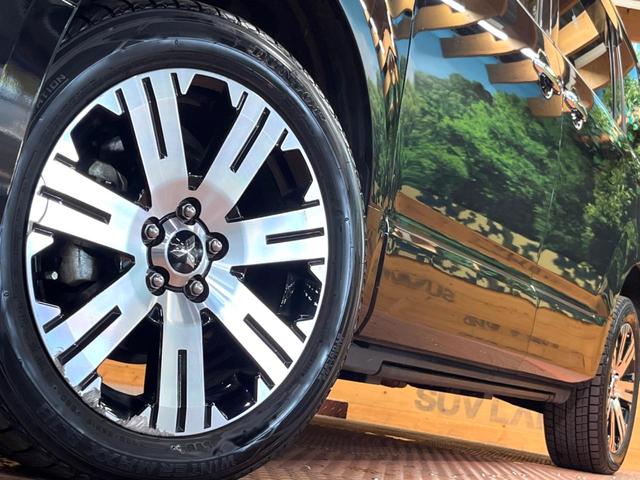 デリカＤ：５ Ｐ　禁煙　サイドステップ　フリップダウン　純正１０型ナビ　全周囲カメラ　ブラインドスポットモニター　レーダークルーズ　両側電動ドア　電動リアゲート　ＬＥＤヘッド　シートヒーター　純正１８インチアルミ（16枚目）