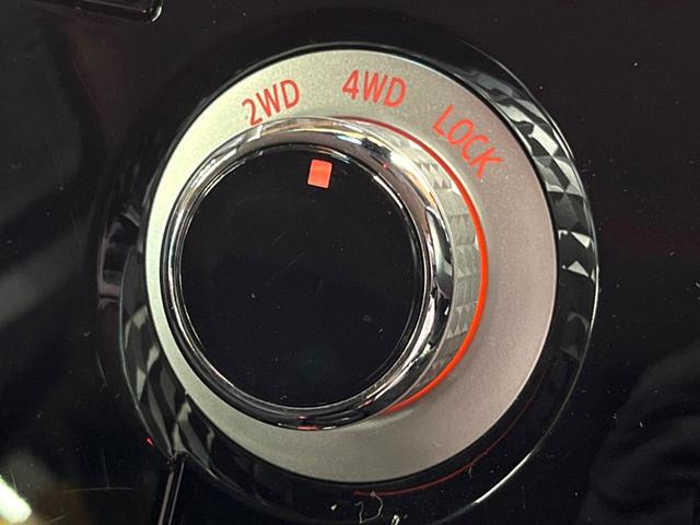 デリカＤ：５ Ｐ　禁煙　サイドステップ　フリップダウン　純正１０型ナビ　全周囲カメラ　ブラインドスポットモニター　レーダークルーズ　両側電動ドア　電動リアゲート　ＬＥＤヘッド　シートヒーター　純正１８インチアルミ（55枚目）