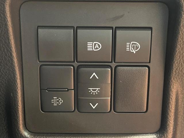 ランドクルーザープラド ＴＸ　Ｌパッケージ　７０ｔｈアニバーサリーリミテッド　禁煙車　ＳＤナビ　バックカメラ　レーダークルーズ　デフロック　オートマチックハイビーム　シートベンチレーション　ＥＴＣ　ブラウンレザーシート　純正１８インチアルミ　ＬＥＤヘッド　パワーシート（38枚目）