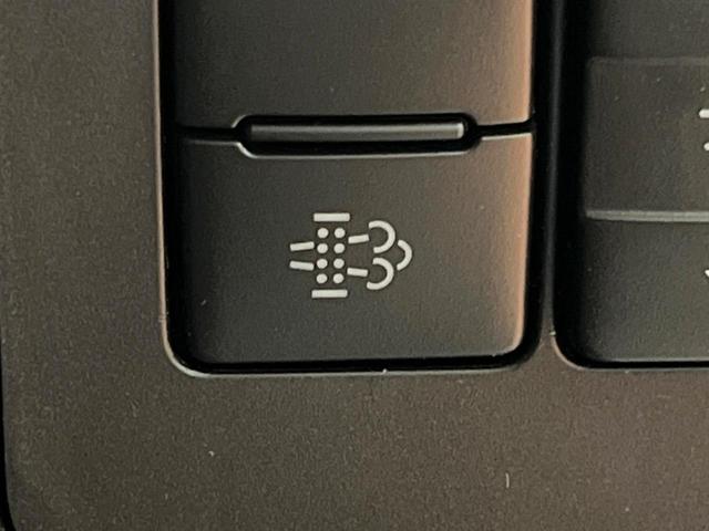 ランドクルーザープラド ＴＸ　Ｌパッケージ　７０ｔｈアニバーサリーリミテッド　禁煙車　ＳＤナビ　バックカメラ　レーダークルーズ　デフロック　オートマチックハイビーム　シートベンチレーション　ＥＴＣ　ブラウンレザーシート　純正１８インチアルミ　ＬＥＤヘッド　パワーシート（39枚目）