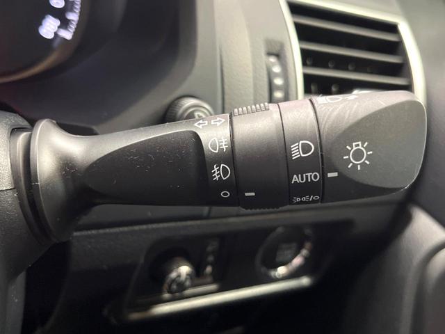 ランドクルーザープラド ＴＸ　Ｌパッケージ　７０ｔｈアニバーサリーリミテッド　禁煙車　ＳＤナビ　バックカメラ　レーダークルーズ　デフロック　オートマチックハイビーム　シートベンチレーション　ＥＴＣ　ブラウンレザーシート　純正１８インチアルミ　ＬＥＤヘッド　パワーシート（47枚目）