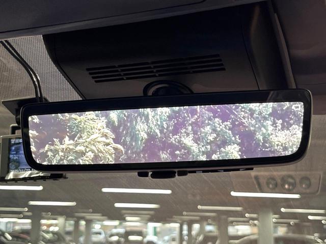 アルファードハイブリッド Ｚ　４ＷＤ　禁煙　ガラスルーフ　後席モニター　１４型ナビ　全周囲カメラ　デジタルインナーミラー　トヨタチームメイト　ヘッドアップディスプレイ　ブラインドスポットモニター　黒革　シートベンチレーション（8枚目）