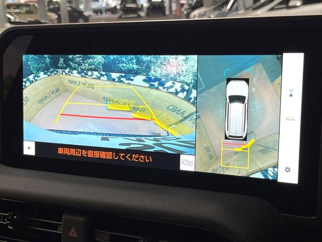 ランドクルーザー２５０ ＺＸ　禁煙車　サンルーフ　純正１２型ナビ　全周囲カメラ　ＪＢＬ　ブラインドスポットモニター　デジタルインナーミラー　電動リアゲート　メモリーシート　オートマチックハイビーム　本革シート　純正１８インチアルミ（5枚目）