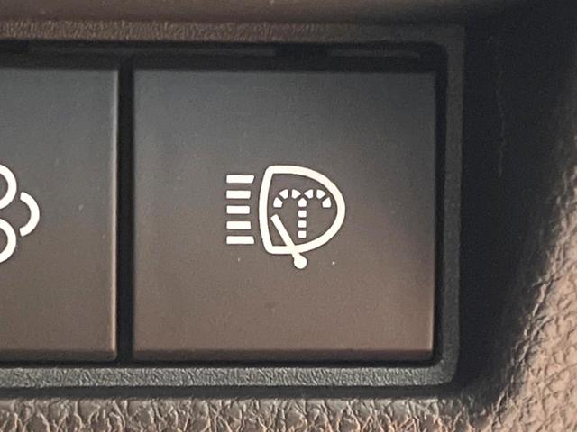 ランドクルーザー２５０ ＺＸ　禁煙車　サンルーフ　純正１２型ナビ　全周囲カメラ　ＪＢＬ　ブラインドスポットモニター　デジタルインナーミラー　電動リアゲート　メモリーシート　オートマチックハイビーム　本革シート　純正１８インチアルミ（37枚目）