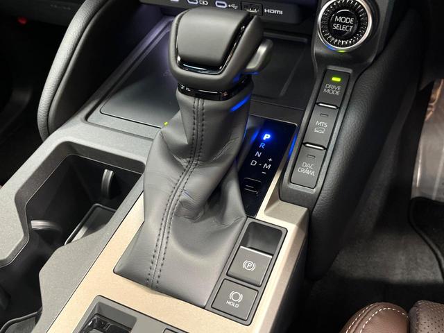 ランドクルーザー２５０ ＺＸ　禁煙車　サンルーフ　純正１２型ナビ　全周囲カメラ　ＪＢＬ　ブラインドスポットモニター　デジタルインナーミラー　電動リアゲート　メモリーシート　オートマチックハイビーム　本革シート　純正１８インチアルミ（60枚目）