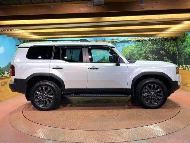 ランドクルーザー２５０ ＺＸ　禁煙車　サンルーフ　純正１２型ナビ　全周囲カメラ　ＪＢＬ　ブラインドスポットモニター　デジタルインナーミラー　電動リアゲート　メモリーシート　オートマチックハイビーム　本革シート　純正１８インチアルミ（66枚目）