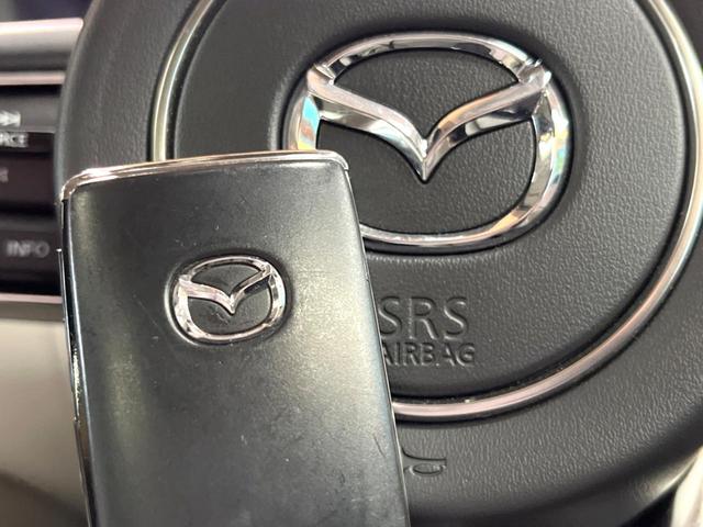 ＣＸ－６０ ＸＤ　エクスクルーシブモード　禁煙車　サンルーフ　純正１２型ナビ　全周囲カメラ　ＢＯＳＥ　メモリーシート　電動リアゲート　レーダークルーズ　オートマチックハイビーム　ブラインドスポットモニター　本革シート　純正２０インチアルミ（41枚目）