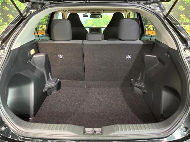 ヤリスクロス Ｘ　禁煙車　ＳＤナビ　バックカメラ　セーフティセンス　レーダークルーズ　コーナーセンサー　車線逸脱警報　横滑り防止装置　フルセグ　Ｂｌｕｅｔｏｏｔｈ　ＨＩＤヘッド　オートハイビーム　スマートキー　ＥＴＣ（11枚目）