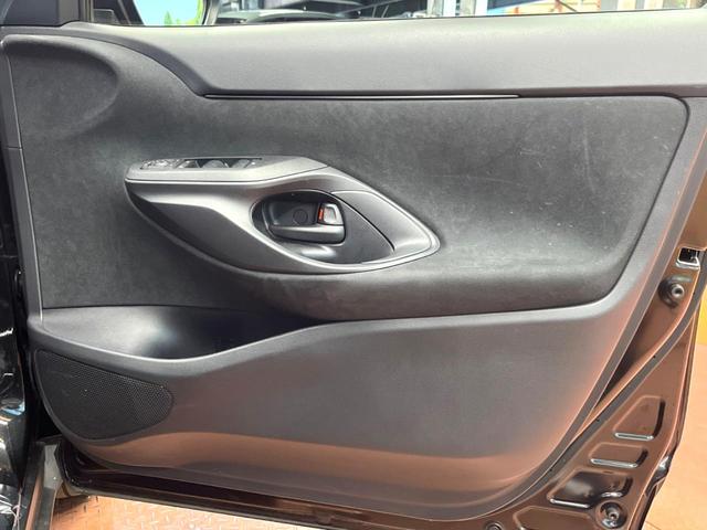 ヤリスクロス Ｘ　禁煙車　ＳＤナビ　バックカメラ　セーフティセンス　レーダークルーズ　コーナーセンサー　車線逸脱警報　横滑り防止装置　フルセグ　Ｂｌｕｅｔｏｏｔｈ　ＨＩＤヘッド　オートハイビーム　スマートキー　ＥＴＣ（30枚目）