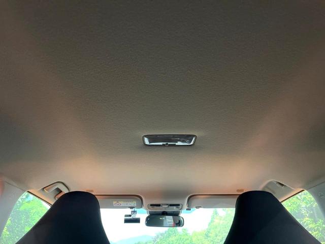 ヤリスクロス Ｘ　禁煙車　ＳＤナビ　バックカメラ　セーフティセンス　レーダークルーズ　コーナーセンサー　車線逸脱警報　横滑り防止装置　フルセグ　Ｂｌｕｅｔｏｏｔｈ　ＨＩＤヘッド　オートハイビーム　スマートキー　ＥＴＣ（51枚目）