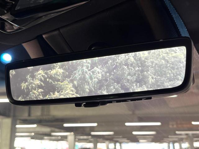 ハリアーハイブリッド Ｇ　禁煙車　モデリスタエアロ　１２型ディスプレイ　バックカメラ　レーダークルーズ　ブラインドスポットモニター　デジタルミラー　パワーバックドア　ハーフレザー　ＬＥＤヘッド＆フォグ　純正１８インチアルミ（9枚目）