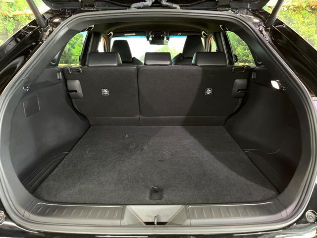 ハリアーハイブリッド Ｇ　禁煙車　モデリスタエアロ　１２型ディスプレイ　バックカメラ　レーダークルーズ　ブラインドスポットモニター　デジタルミラー　パワーバックドア　ハーフレザー　ＬＥＤヘッド＆フォグ　純正１８インチアルミ（14枚目）