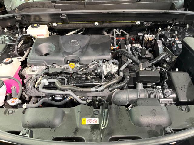 ハリアーハイブリッド Ｇ　禁煙車　モデリスタエアロ　１２型ディスプレイ　バックカメラ　レーダークルーズ　ブラインドスポットモニター　デジタルミラー　パワーバックドア　ハーフレザー　ＬＥＤヘッド＆フォグ　純正１８インチアルミ（19枚目）