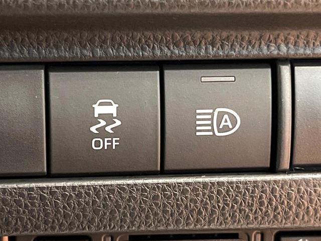 ハリアーハイブリッド Ｇ　禁煙車　モデリスタエアロ　１２型ディスプレイ　バックカメラ　レーダークルーズ　ブラインドスポットモニター　デジタルミラー　パワーバックドア　ハーフレザー　ＬＥＤヘッド＆フォグ　純正１８インチアルミ（36枚目）