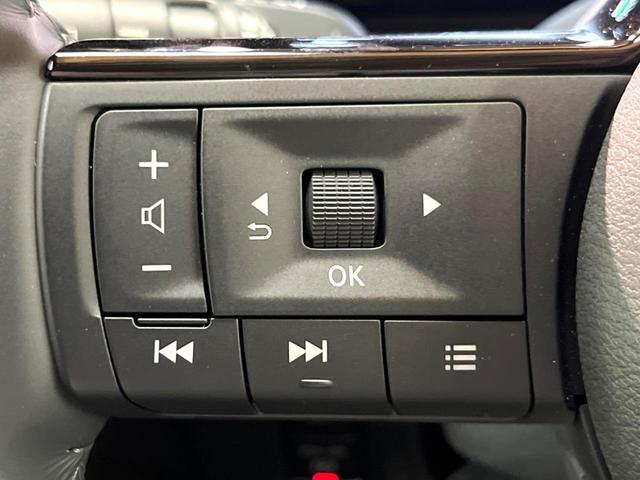 セレナ ｅ－パワー　ハイウェイスターＶ　純正１２型ナビ　フリップダウンモニター　全周囲カメラ　ＢＳＭ　デジタルミラー　プロパイロット　両側電動ドア　ＬＥＤヘッド　純正１６アルミ　ＥＴＣ　クリアランスソナー　リアオートエアコン（39枚目）