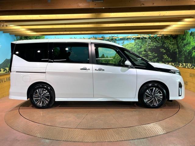 セレナ ｅ－パワー　ハイウェイスターＶ　純正１２型ナビ　フリップダウンモニター　全周囲カメラ　ＢＳＭ　デジタルミラー　プロパイロット　両側電動ドア　ＬＥＤヘッド　純正１６アルミ　ＥＴＣ　クリアランスソナー　リアオートエアコン（57枚目）