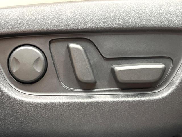 ＣＸ－６０ ＸＤ　エクスクルーシブモード　禁煙　サンルーフ　ＢＯＳＥサウンド　１２型ディスプレイ　全周囲カメラ　レーダークルーズ　本革シート　ベンチレーション　メモリーシート　ステアリングヒーター　ＬＥＤヘッド　純正２０インチアルミ　ＥＴＣ（34枚目）