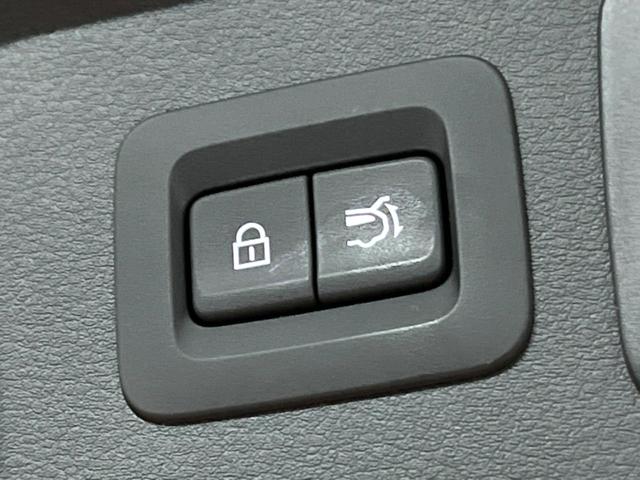 ＣＸ－６０ ＸＤ　エクスクルーシブモード　禁煙　サンルーフ　ＢＯＳＥサウンド　１２型ディスプレイ　全周囲カメラ　レーダークルーズ　本革シート　ベンチレーション　メモリーシート　ステアリングヒーター　ＬＥＤヘッド　純正２０インチアルミ　ＥＴＣ（68枚目）