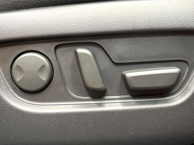 ＣＸ－６０ ＸＤ　Ｓパッケージ　禁煙車　ＢＯＳＥサウンド　純正１０型ナビ　全周囲カメラ　レーダークルーズ　ブラインドスポットモニター　メモリーシート　シートヒーター　ステアリングヒーター　ＬＥＤヘッド　純正１８インチアルミ（33枚目）