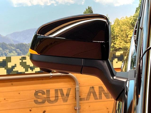 ヴェルファイアハイブリッド Ｚ　プレミア　ガラスルーフ　両側電動ドア　純正ＳＤナビ　後席モニター　全周囲カメラ　衝突被害軽減システム　禁煙車　レザーシート　前席シートエアコン　リアシートエアコン　前後席パワーシート　コーナーセンサー（29枚目）