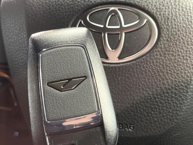 ヴェルファイアハイブリッド Ｚ　プレミア　ガラスルーフ　両側電動ドア　純正ＳＤナビ　後席モニター　全周囲カメラ　衝突被害軽減システム　禁煙車　レザーシート　前席シートエアコン　リアシートエアコン　前後席パワーシート　コーナーセンサー（42枚目）