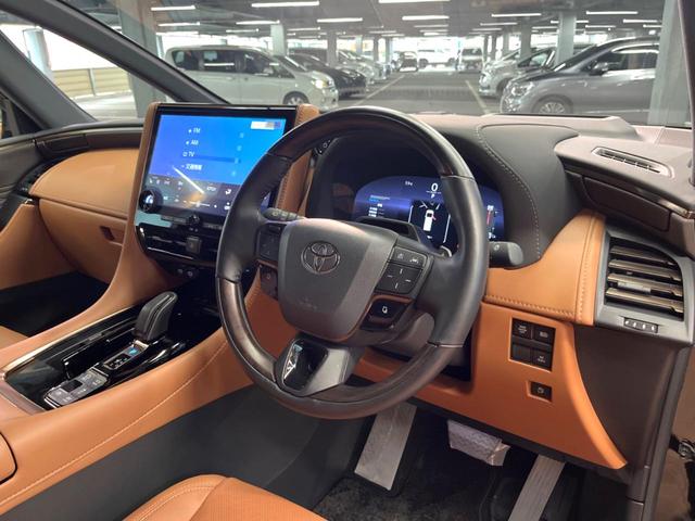 ヴェルファイアハイブリッド Ｚ　プレミア　ガラスルーフ　フリップダウン　純正１４型ナビ　全周囲カメラ　レーダークルーズ　ブラインドスポットモニター　デジタルミラー　パワーバックドア　ベンチレーション　茶革シート　三眼ＬＥＤヘッド　ドラレコ（23枚目）